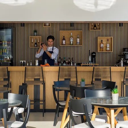 El Mar Naxos Naxos City