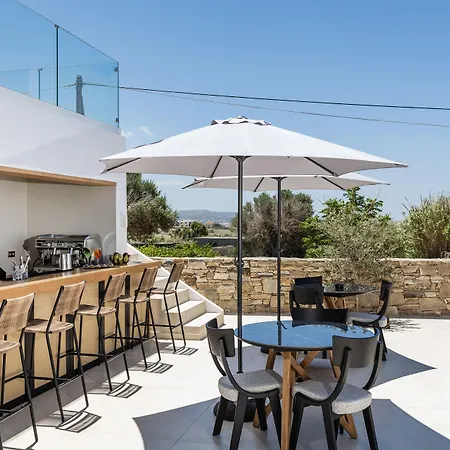 El Mar Naxos מלון דירות Naxos City